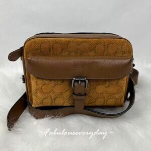 Coach Warner Crossbody Bag In Signature Suede Colorblock CCG08